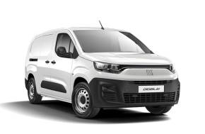 FIAT DOBLO L2 DIESEL at Sportif Motor Group Aylesbury